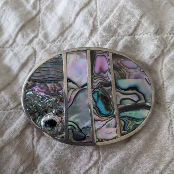 Mother of Pearl Belt Buckle - Picture 3 of 3